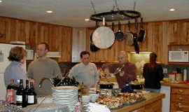 A kitchen big enough for 5 chefs to get along!
